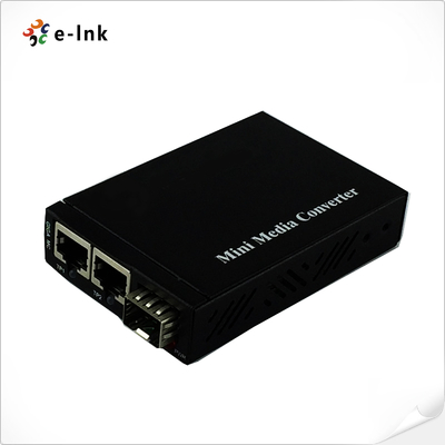 Миниатюрный гигабитный медиаконвертер Ethernet: 2x 10/100/1000Base-T RJ45 в 1x 1000Base-X SFP слот