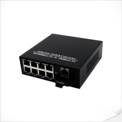 8-портовый коммутатор Ethernet 10/100Base-TX + 1-портовый 100Base-FX Fiber